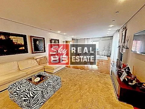 Kuća in Banovo Brdo