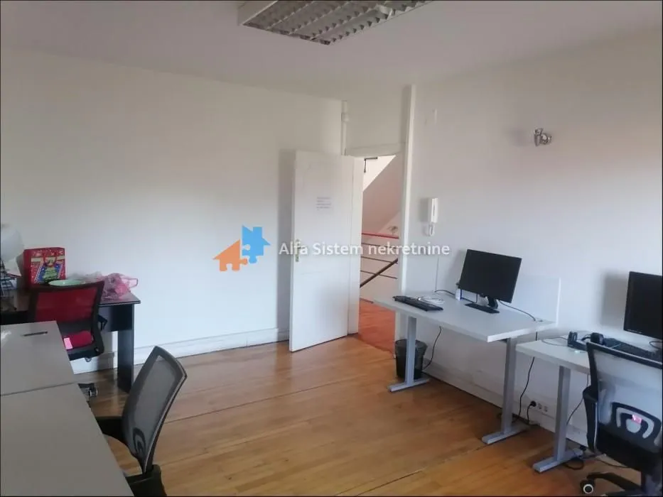 Rent, house, 270m², Mirijevo 1, Mirijevo Sve Podlokacije