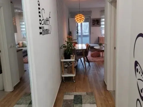 Prodaja, četvorosoban stan, 92m², Zemun Gornji Grad, Zemun Sve Podlokacije - image 7