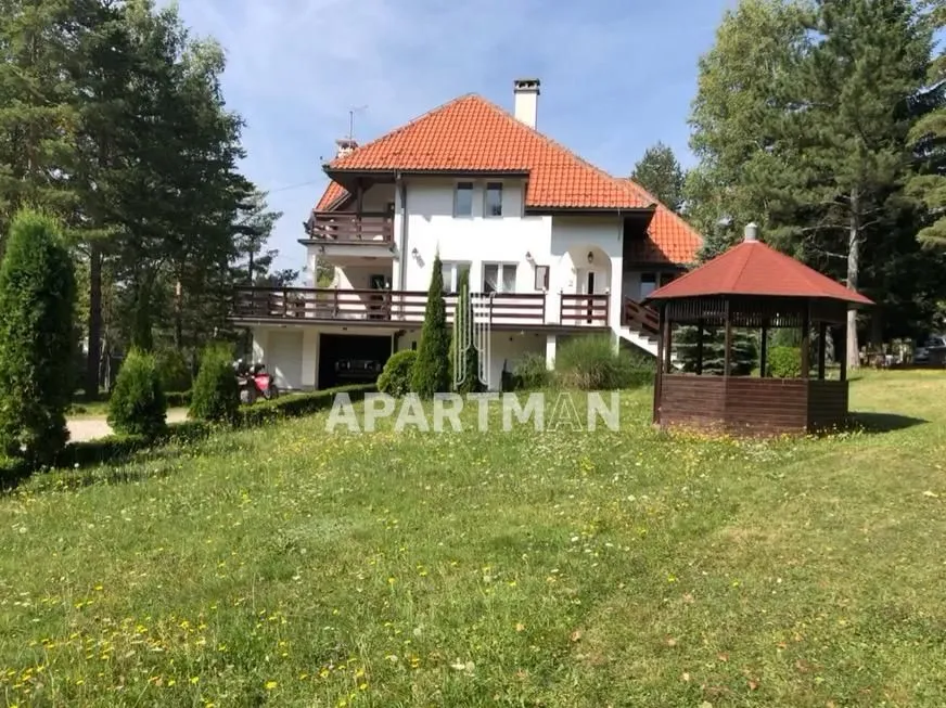 Prodaja, kuća, 350m², Divčibare, Valjevo
