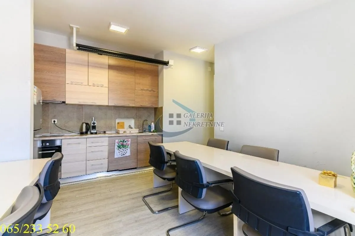 Prodaja, stan, 118m², Đeram Pijaca, Beograd