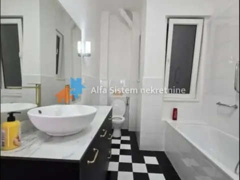 Rent, apartment, 136m², Stari Grad, Beograd - image 9