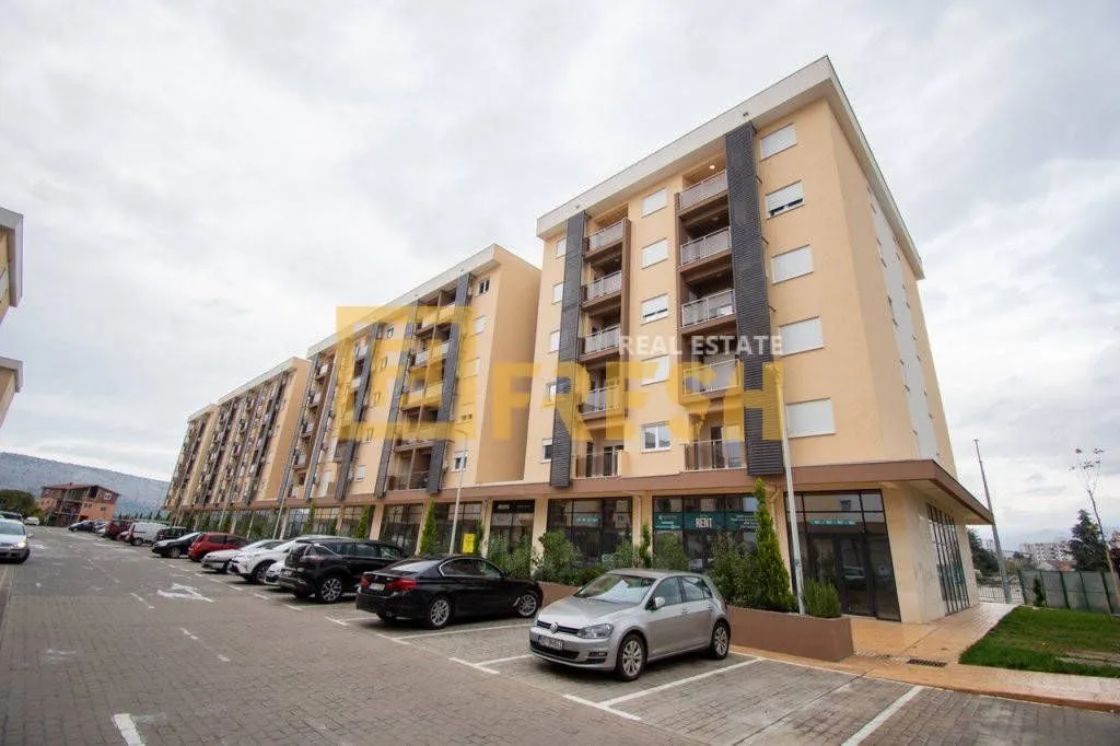 Izdavanje, jednosoban stan, 48m², City Kvart, Podgorica