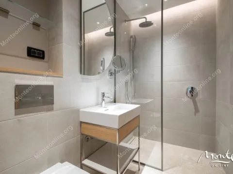 Sale, three bedroom apartment, 134m², Porto Montenegro, Tivat - image 10