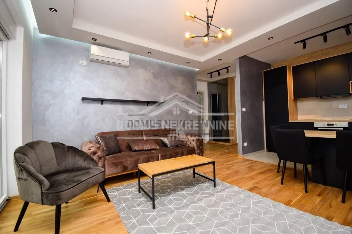Rent, one bedroom apartment, 50m², City Kvart, Podgorica