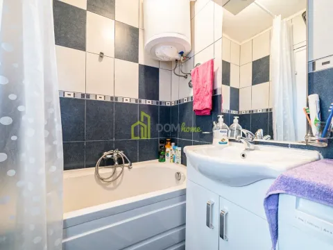 Prodaja, trosoban stan, 70m², Budva, Crna Gora - image 15