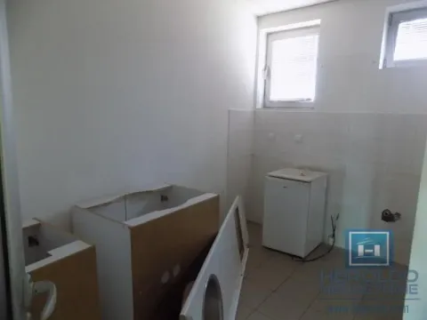 Rent, office space, 213m², Centar, Paraćin - image 9