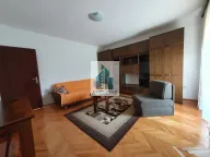 Izdavanje, trosoban stan, 110m², Niš, Srbija - image 3