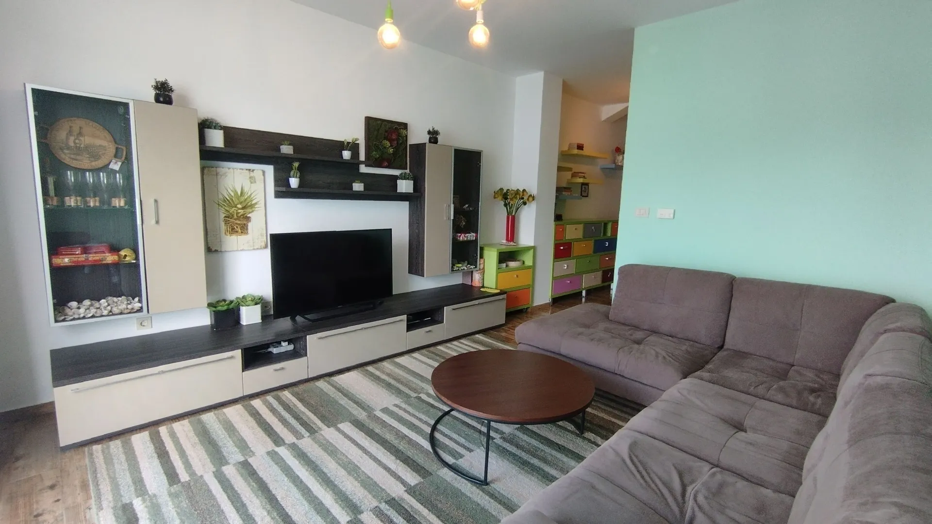 Prodaja, dvosoban stan, 64m², Njivice, Herceg Novi