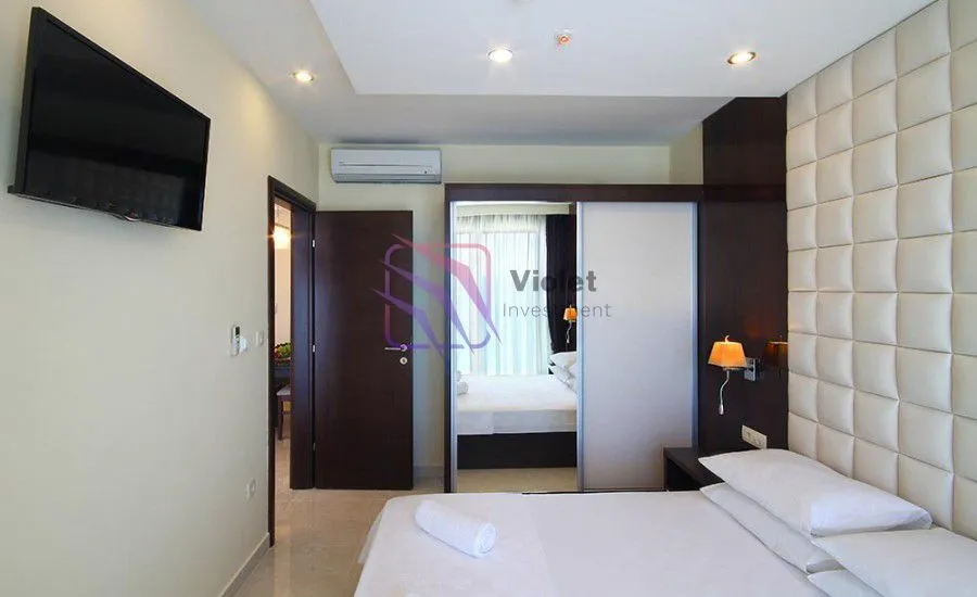 Rent, one bedroom apartment, 60m², Bečići, Budva