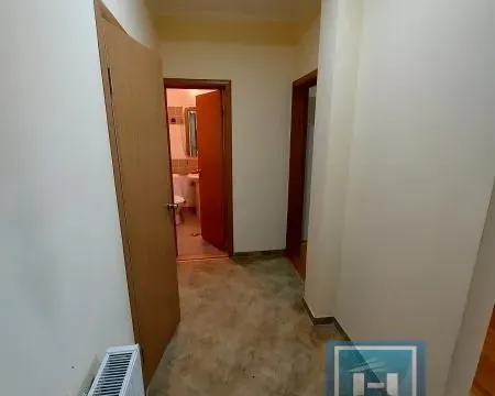 Prodaja, dvosoban stan, 61m², Vašarište, Jagodina - image 9