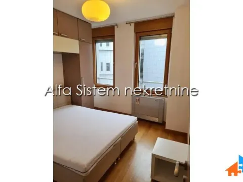 Rent, three bedroom apartment, 82m², Vračar Hram, Vračar Sve Podlokacije - image 11