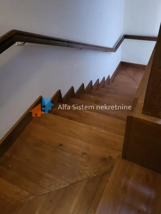Prodaja, kuća, 320m², Rušanj, Beograd
