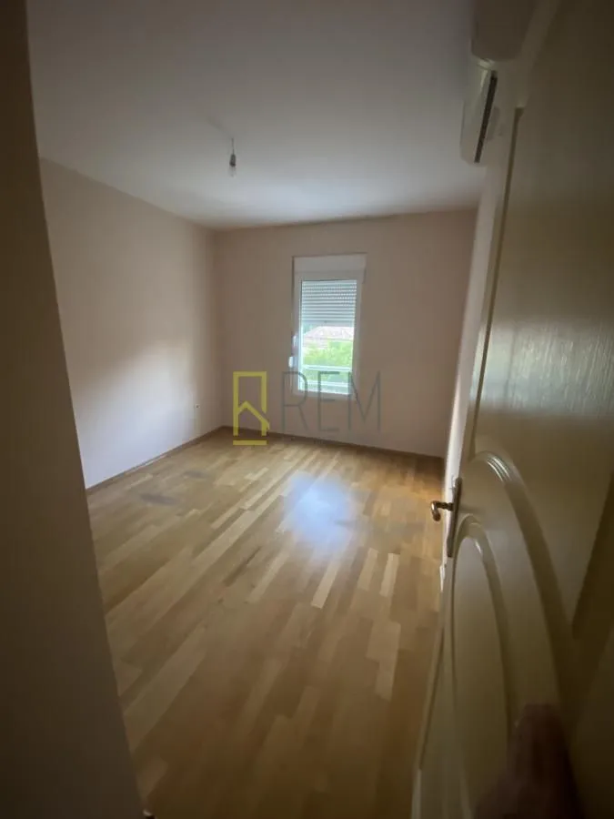 Rent, two bedroom apartment, 69m², Podgorica, Crna Gora