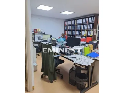 Izdavanje, stan, 105m², Bežanijska Kosa Sve Podlokacije, Beograd - image 5