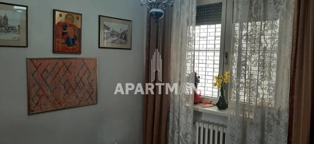 Prodaja, dvosoban stan, 73m², Vračar Sve Podlokacije, Beograd