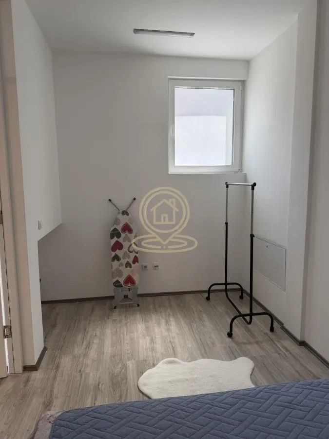 Izdavanje, dvosoban stan, 64m², Palilula, Niš