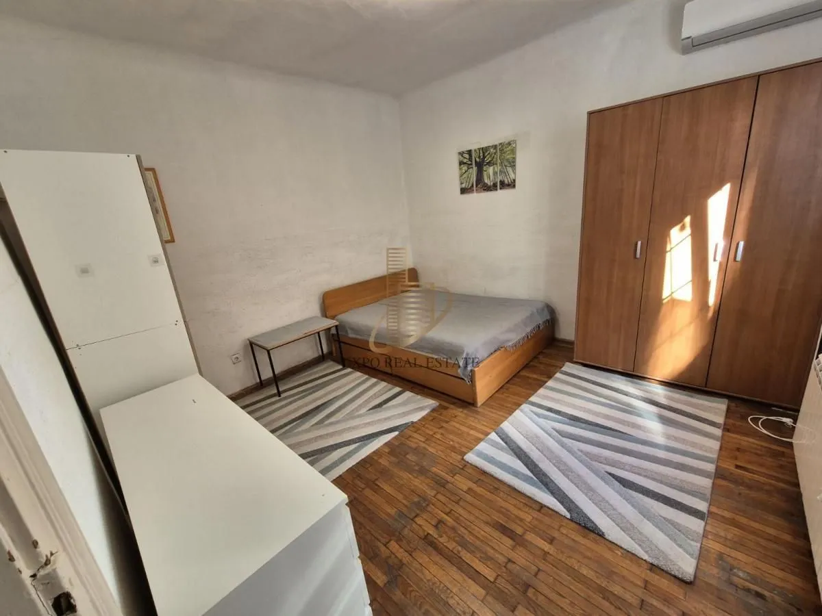 Prodaja, jednosoban stan, 32m², Gundulićev Venac, Beograd
