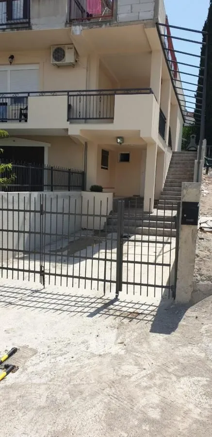 Prodaja, kuća, 75m², Radovići, Tivat
