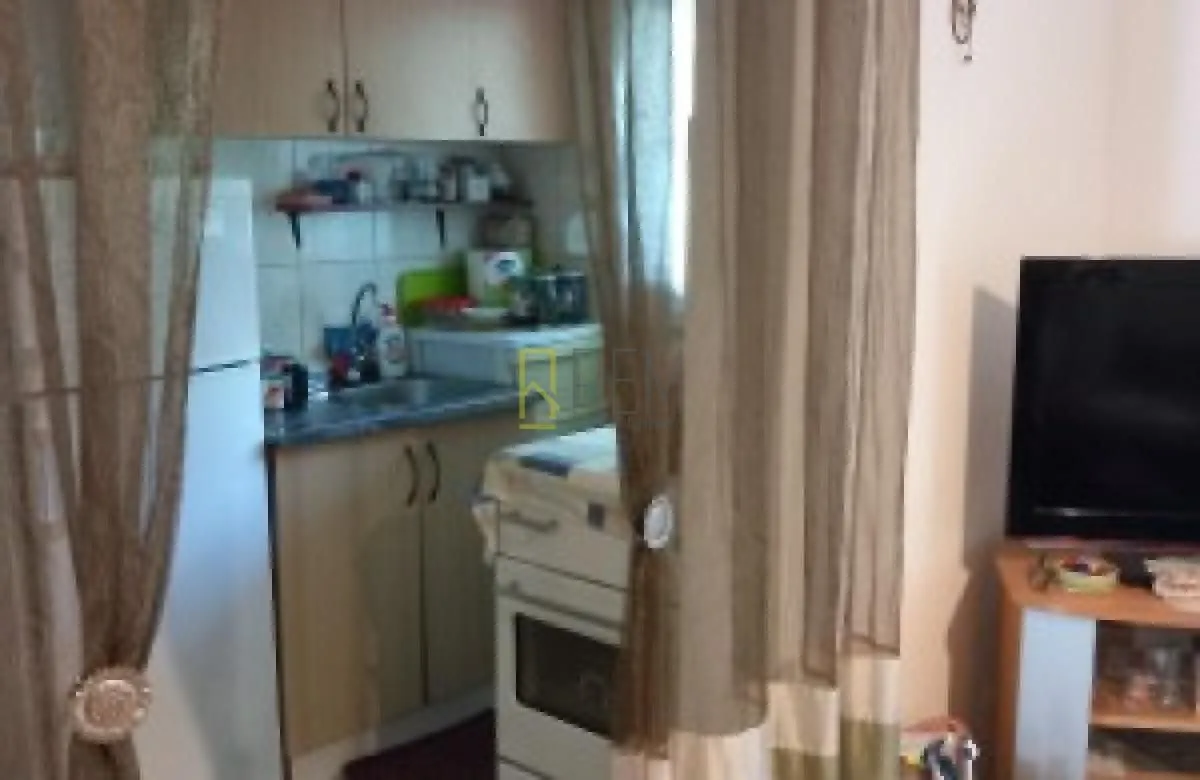 Sale, house, 187m², Utjeha, Bar