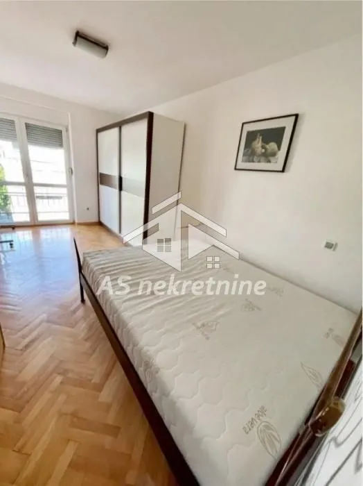 Rent, two bedroom apartment, 40m², Zemun Sve Podlokacije, Beograd