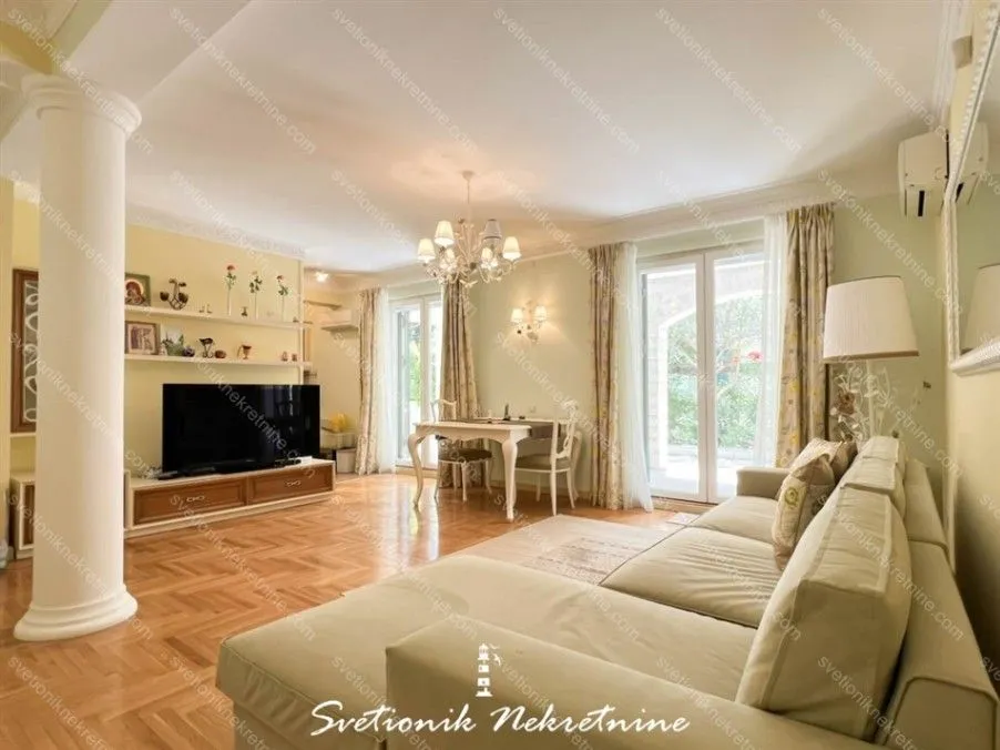 Prodaja, dvosoban stan, 169m², Savina, Herceg Novi