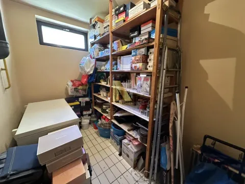 Prodaja, kuća, 175m², Centar, Zrenjanin - image 20