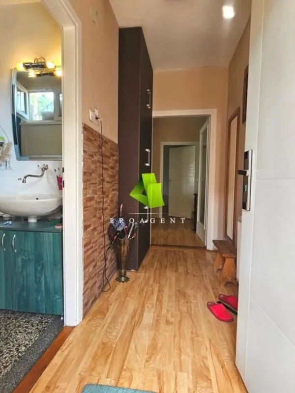 Sale, two bedroom apartment, 60m², Palilula, Niš