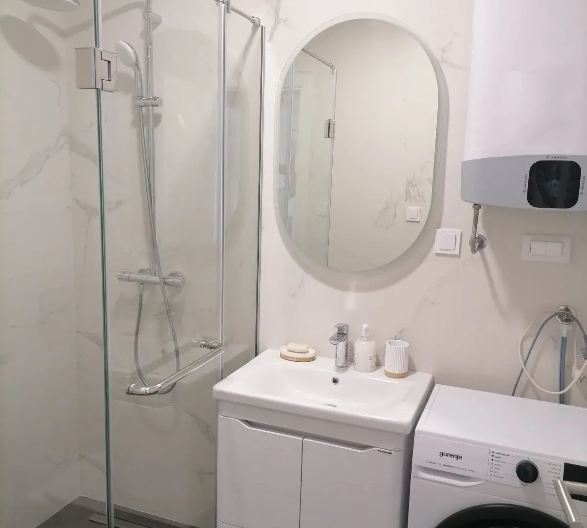 Rent, one bedroom apartment, 44m², Bečići, Budva
