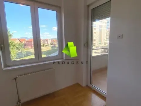 Izdavanje, trosoban stan, 72m², Medijana, Niš - image 7