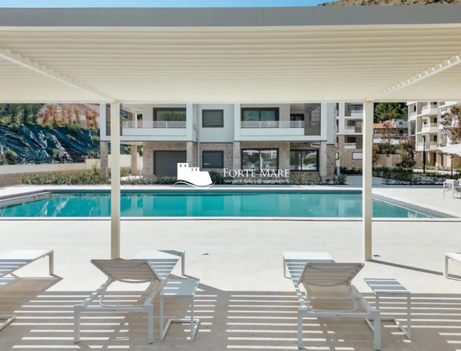 Prodaja, dvosoban stan, 76m², Sutorina, Herceg Novi