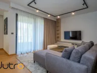 Izdavanje, trosoban stan, 87m², Podgorica, Crna Gora - image 1