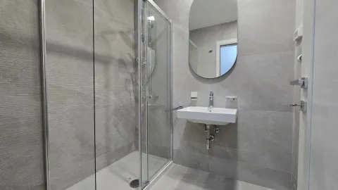 Rent, office space, 93m², Central Point, Podgorica - image 20