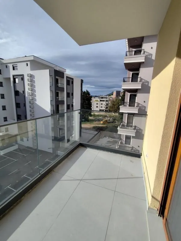 Sale, two bedroom apartment, 72m², Šušanj, Bar