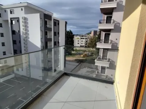 Sale, two bedroom apartment, 72m², Šušanj, Bar - image 1