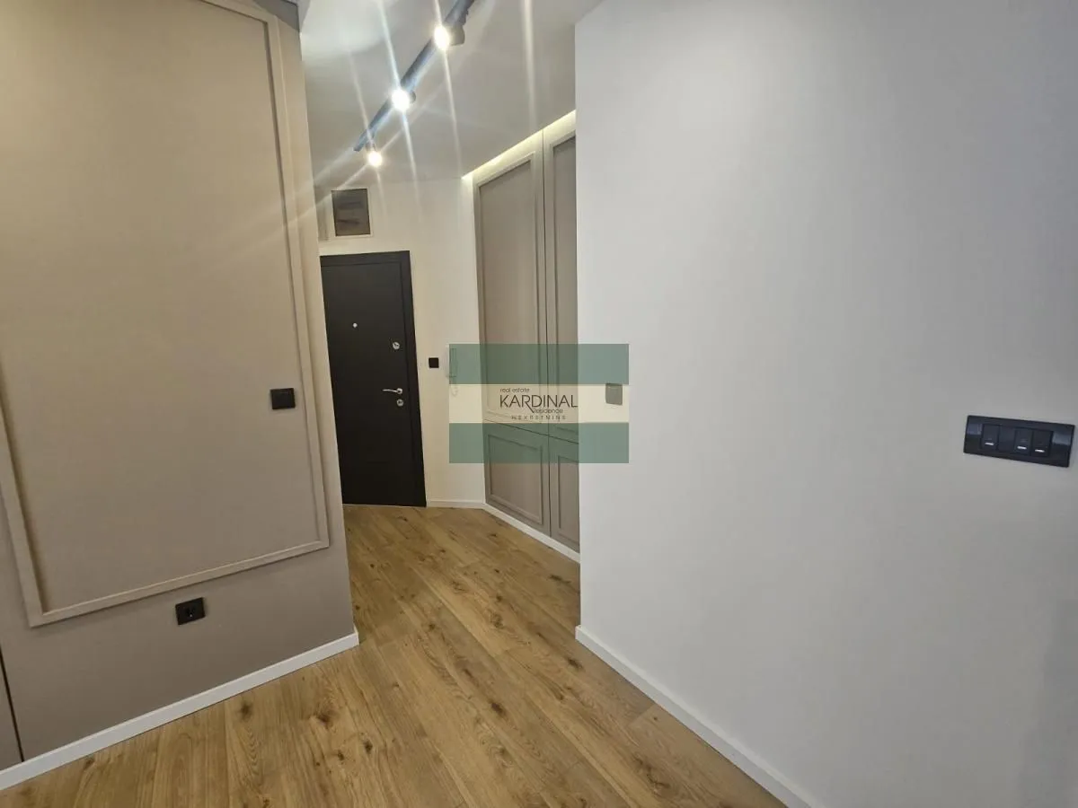 Prodaja, trosoban stan, 58m², Centar, Novi Sad
