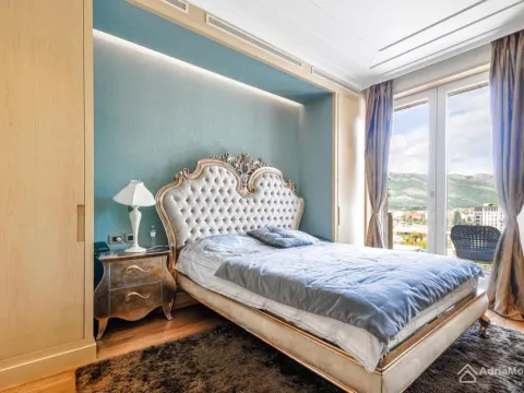 Prodaja, jednosoban stan, 69m², Porto Montenegro, Tivat - image 10