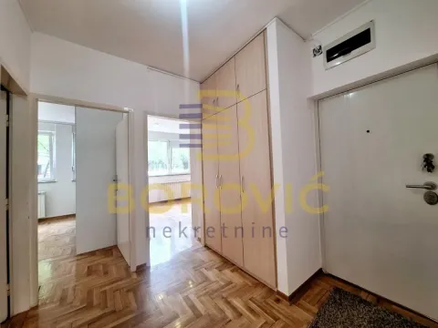 Izdavanje, četvorosoban stan, 65m², Novi Beograd Blok 21, Novi Beograd Sve Podlokacije - image 3