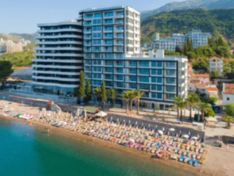 Prodaja, dvosoban stan, 75m², Rafailovići, Budva