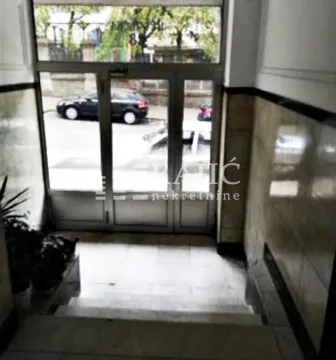 Rent, three bedroom apartment, 60m², Skadarlija, Beograd - image 4