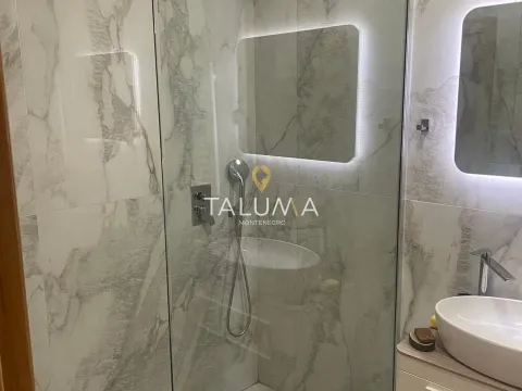 Izdavanje, dvosoban stan, 75m², Preko Morače, Podgorica - image 10