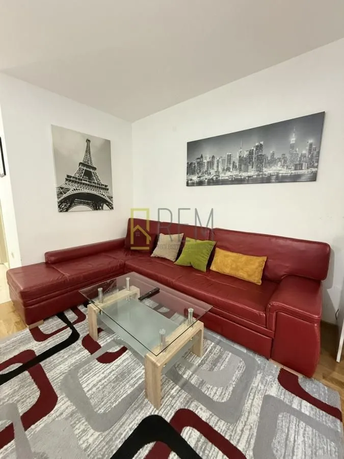 Prodaja, garsonjera, 30m², Zagorič, Podgorica