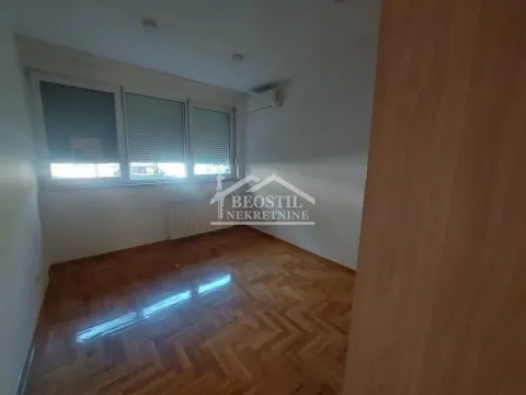 Izdavanje, trosoban stan, 65m², Novi Beograd Blok 21, Novi Beograd Sve Podlokacije - image 18