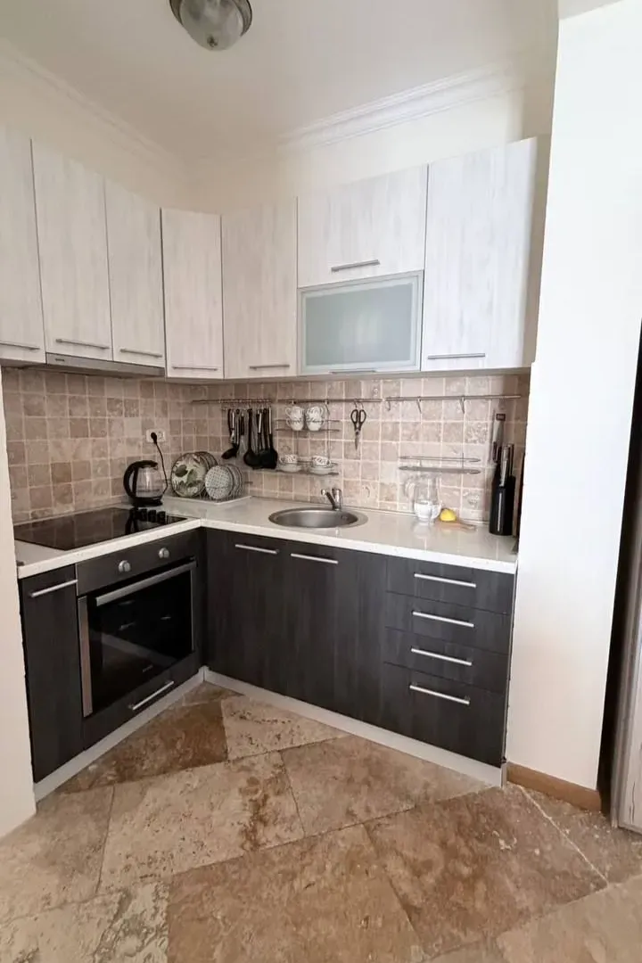 Prodaja, dvosoban stan, 66m², Rafailovići, Budva