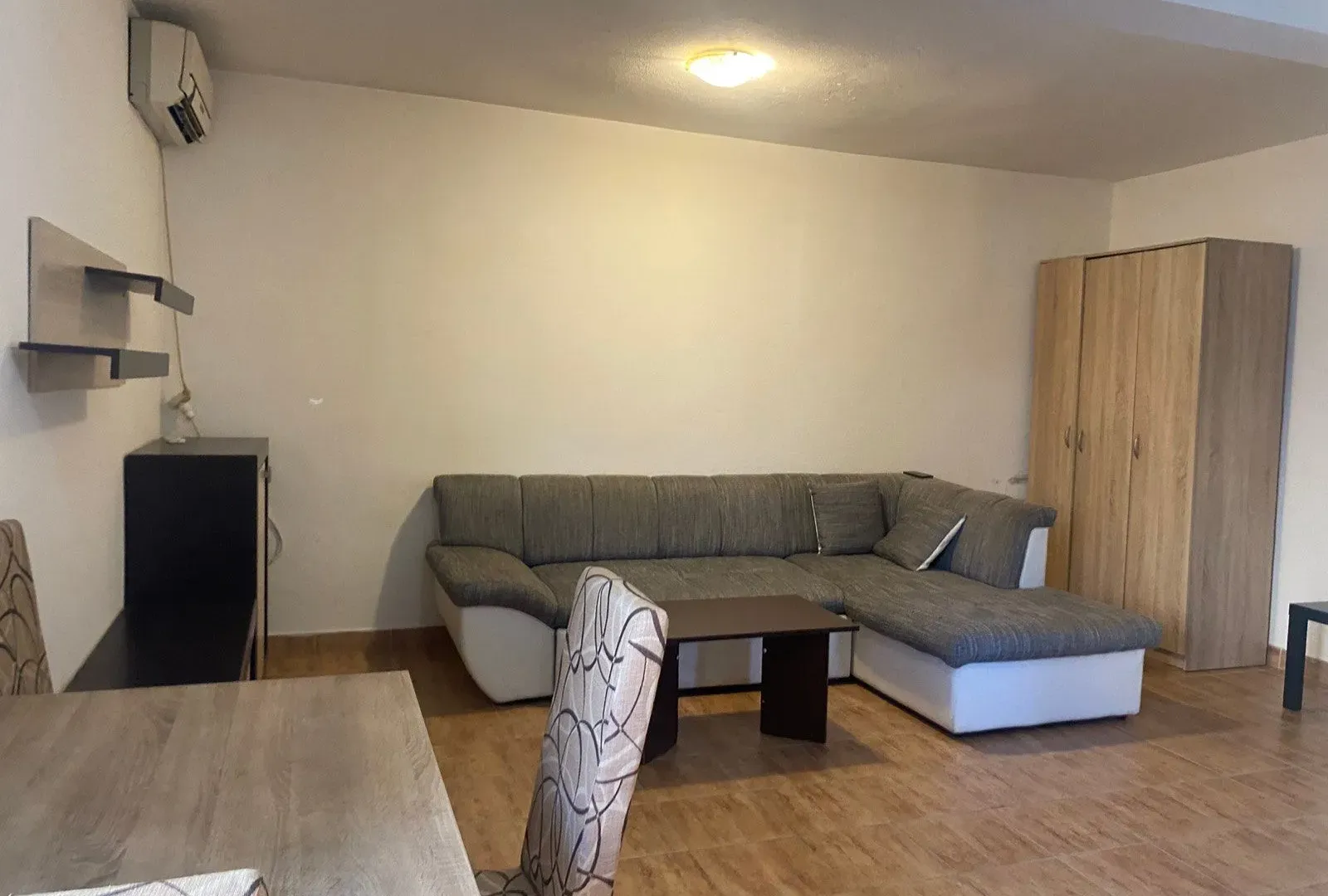 Izdavanje, jednosoban stan, 30m², Bjeliši, Bar