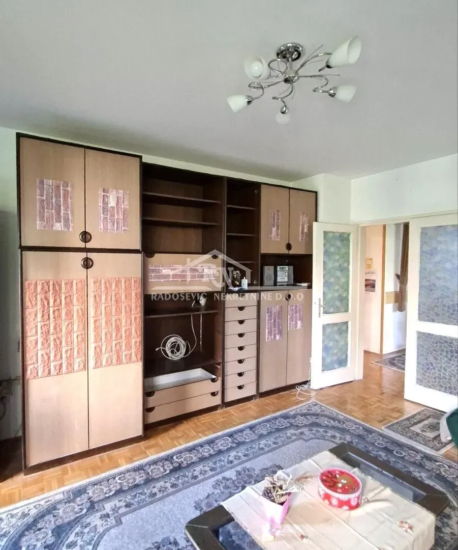 Rent, one bedroom apartment, 50m², Vidikovački venac, Rakovica