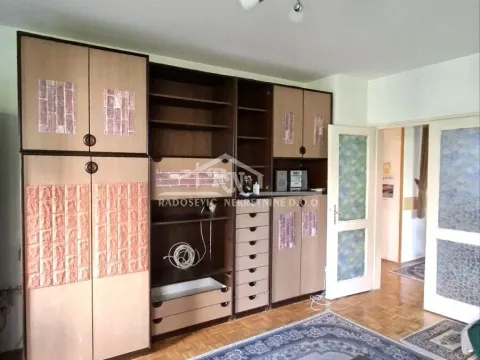 Rent, one bedroom apartment, 50m², Vidikovački venac, Rakovica - image 2