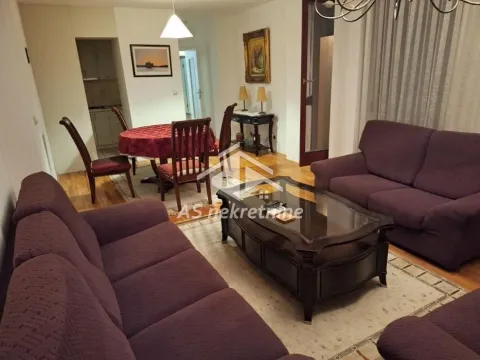 Rent, four bedroom apartment, 105m², Vračar Sve Podlokacije, Beograd - image 2