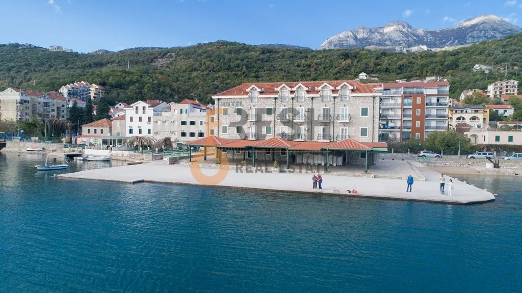 Sale, office space, 800m², Herceg Novi, Crna Gora