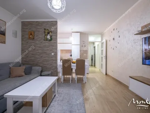 Prodaja, dvosoban stan, 48m², Dobrota, Kotor - image 25